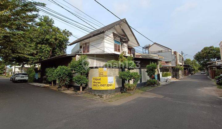 Rumah Hoek 2 Lantai Di Citra Garden Perlu Renovasi Minor 1