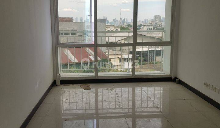 Apartment AKR Gallery West 2BR+1 Rapi Siap Pakai 1