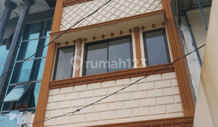 Ruko Ngantong Kebahagiaan Dekat Gramedia Gajah Mada Cocok Usaha