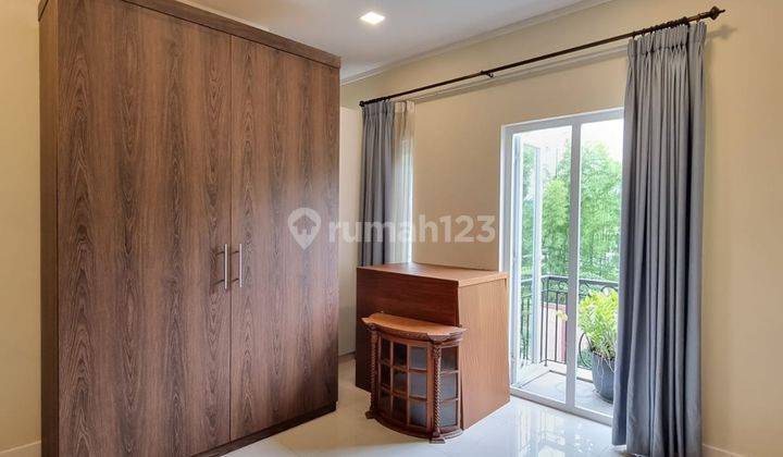 Rumah Area Senayan, Super Strategis Cocok Untuk di Jadikan Tinggal Ataupun Usaha 3