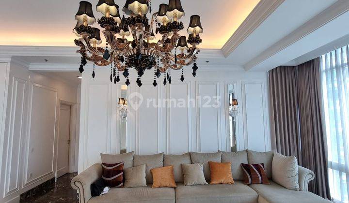 For Rent. Luxury Apartement Four Seasons Residences 3 Bedrooms 1