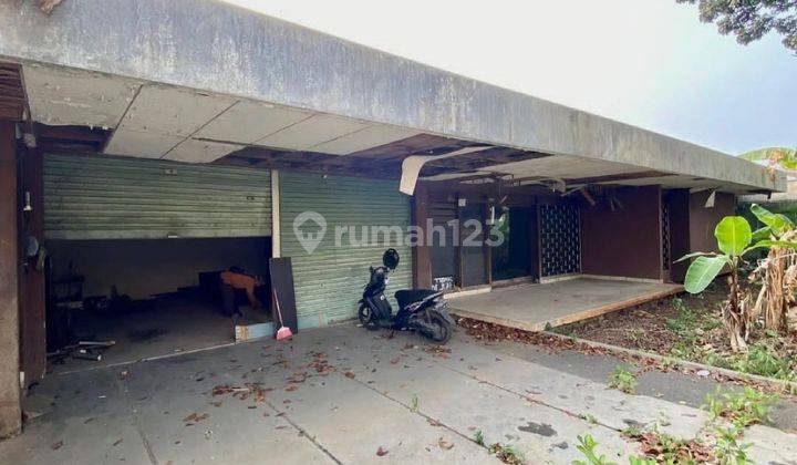 Turun Harga. Dijual Rumah Tua Hitung Tanah di Kawasan Elit Simprug Golf 2