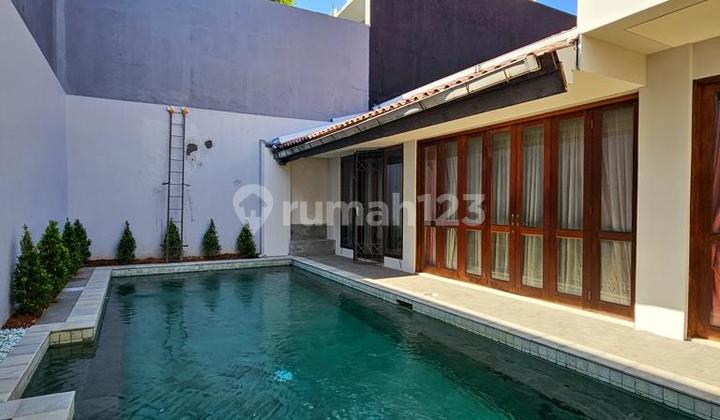 Dijual Cozy House di Pondok Indah. Harga Menarik