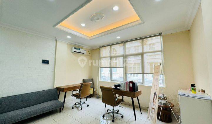 Dijual Cepat Rukan Semi Furnished di Tebet Sangat Cocok Untuk Kantor, Distributor, Klinik, Wellness 1