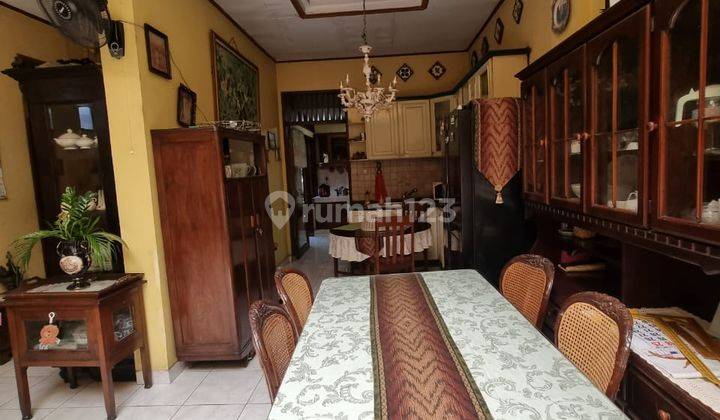 Lokasi Premium Dijual Rumah Tua Harga Tanah di Hos Cokroaminoto Menteng 2