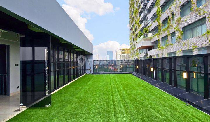 New & Fresh Disewa Gedung Commercial Area Cilandak Fatmawati, bisa untuk Office dan Usaha Lainnya. Jalan kaki hanya 5 menit ke MRT Fatmawati 1