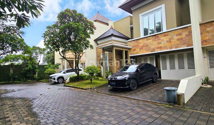 Dijual Townhouse Mewah Dan Nyaman Area Pejaten Barat Lokasi Premium 1