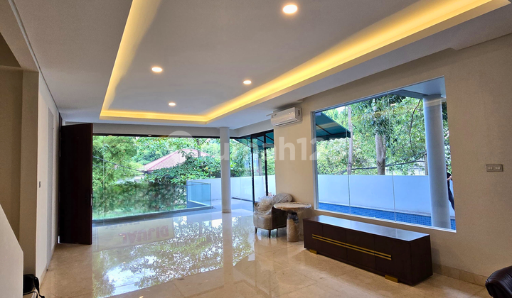 Brand New House, Dijual Townhouse Kemang Selatan dengan all-glass Modern Design. Unit Terbatas &  Area Tenang 2