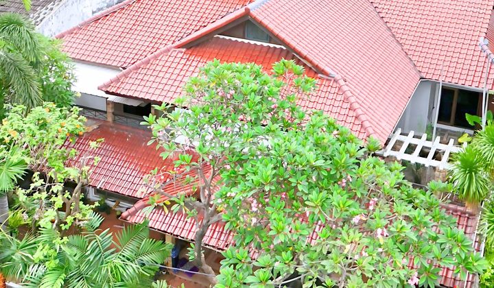 Rumah Lama Hitung Tanah Di Simprug Terusan Hang Lekir Kebayoran Baru, Premium Lokasi Di Senayan