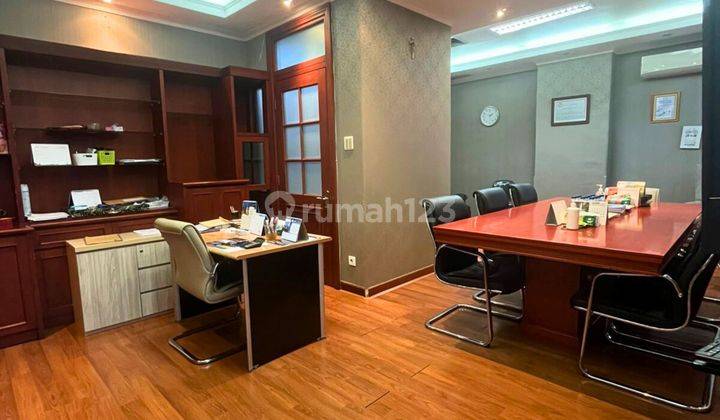 Dijual Office Space Mall Ambasador Fully Furnished Dekat Kawasan Mega Kuningan, Jakarta Selatan 2