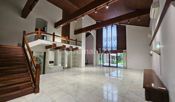 Newly Renovated, Disewakan Rumah di Patra Kuningan Jakarta Selatan, Lokasi Premium Kuningan 1