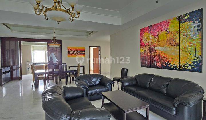 Disewakan Apartemen The Peak Sudirman Tower Regis 3 BR Fully Furnished 1