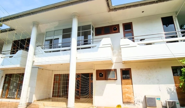 Kesempatan Terbatas untuk memiliki Luxury House di Permata Hijau dengan area tenang, row jalan lebar, lokasi strategis 2