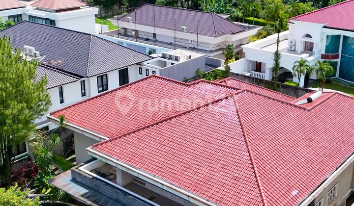 Termurah Dijual Rumah Area Sultan di Bukit Golf Pondok Indah Lokasi Sangat Premium View Golf Course, Rumah Lama Hitung Tanah 2