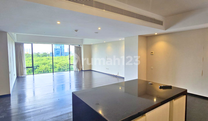 Disewakan Apartemen Premium Verde One 3 Bedrooms, Unfurnished Lokasi Kuningan Jakarta Selatan. 1