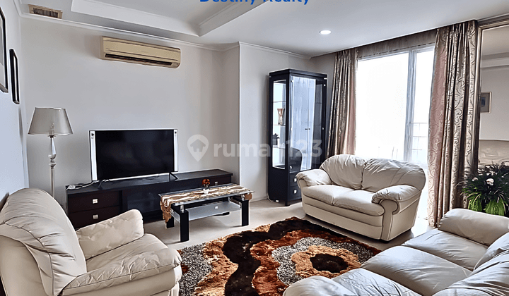 Jarang Ada Dijual Apartemen Fx Sudirman 3 Bedrooms, Furnished 1