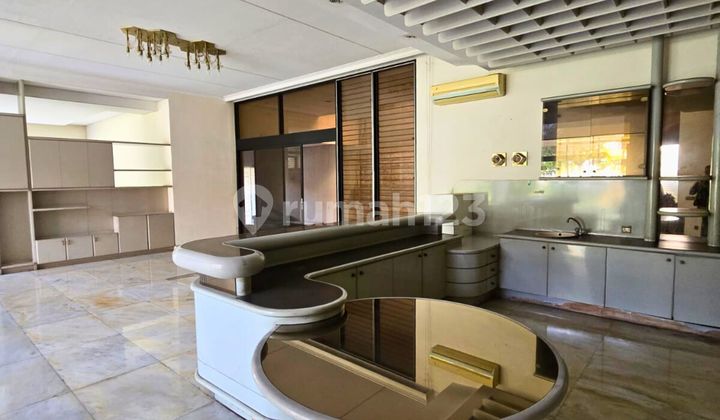 Jarang ada, Disewa Rumah Besar di Permata Hijau lokasi Premium dengan lokasi yang strategis 1