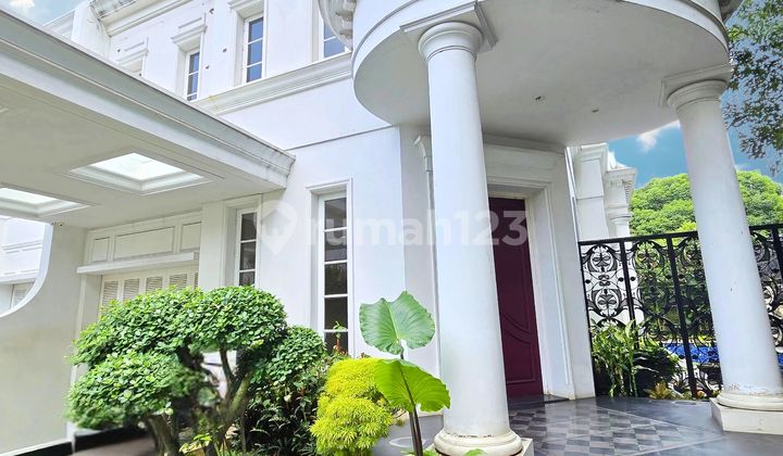 Unit Terbatas! Dijual Rumah Townhouse Area Kemang Design American Classic. Unit Terbatas! Dijual Rumah Townhouse Area Kemang Design American Classic.