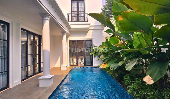 For Rent Cilandak in Compound Area American Classic  Design, Bright and Cozy, Close to JIS Pondok Indah  2