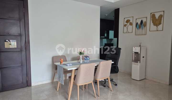 Disewakan Apartemen The Grove 2Br Privat Lift 2