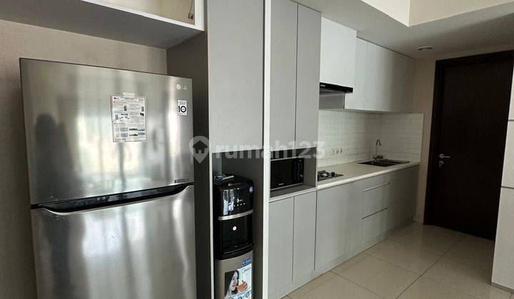 Apartemen Kensington Clifford Lantai Sedang 2