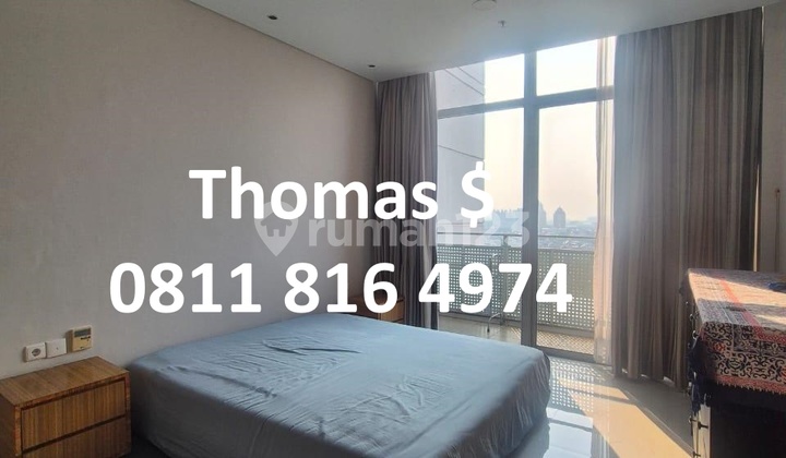 Summit Lantai Sedang Tower Everest Kondisi Baik 2