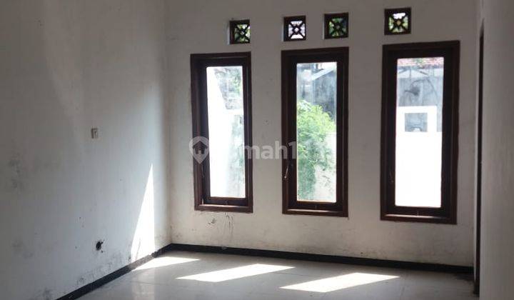 DIJUAL RUMAH SHM SIAP HUNI TENGAH KOTA, JL PUSPONJOLO SEMARANG BARAT  4