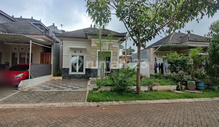 For Rent Standard Type House In Beranda Bali, Bsb City, Semarang, Cool Air, Safe And Flood-Free 1