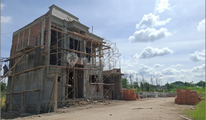 Rumah 2 Lantai Strategis Dekat Pusat Kota Jogja 2