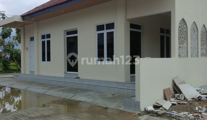 Elegant Cluster House in Sleman Complete Facilities 2