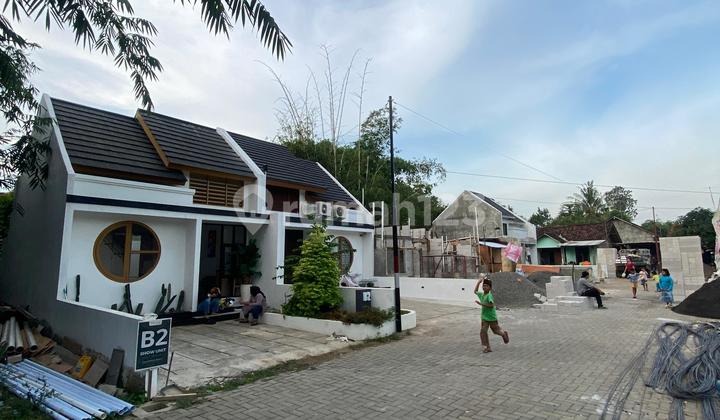 Japan House Sentolo Industrial Area 270 Million West Jogja
