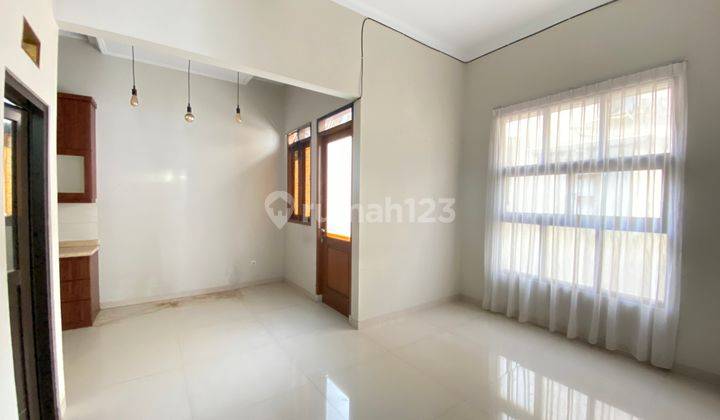 Sewa Rumah Mewah High Ceiling Di Jagakarsa Jakarta Selatan 8