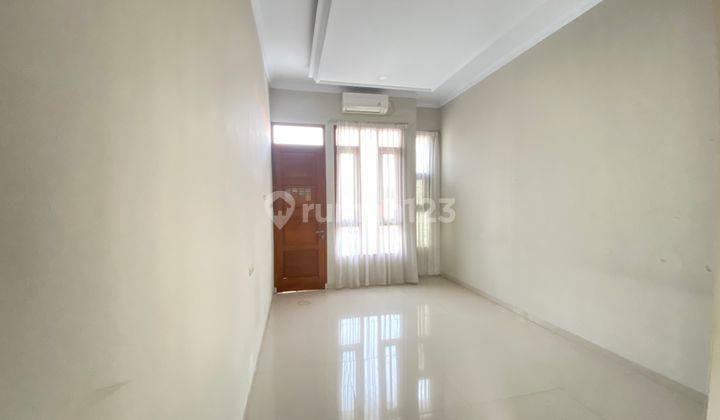 Sewa Rumah Mewah High Ceiling Di Jagakarsa Jakarta Selatan 13