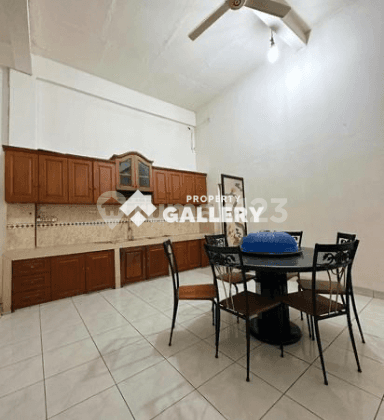 Rumah Jalan Besi Asia Sutrisno Medan 2