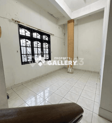Rumah Jalan Besi Asia Sutrisno Medan 9