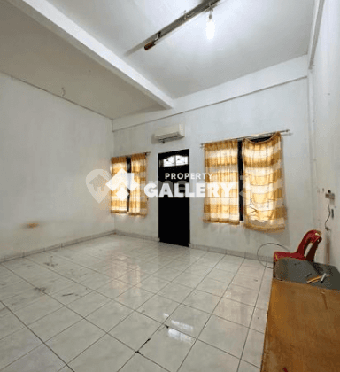 Rumah Jalan Besi Asia Sutrisno Medan 10
