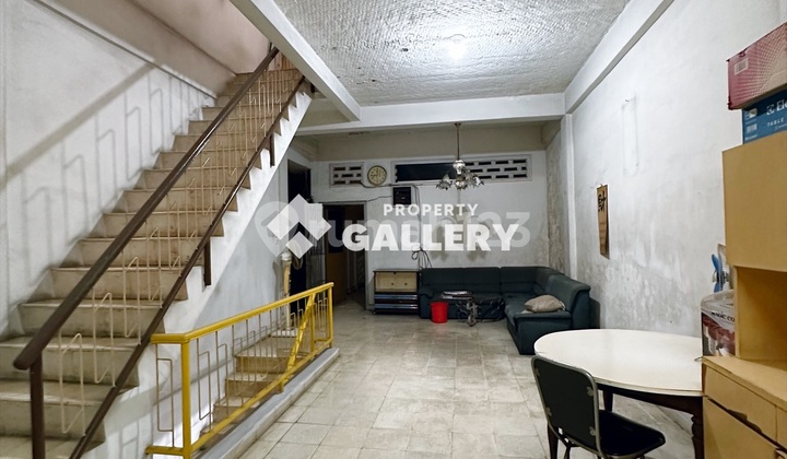 Rumah Jalan Indragiri Asia Thamrin Medan 1