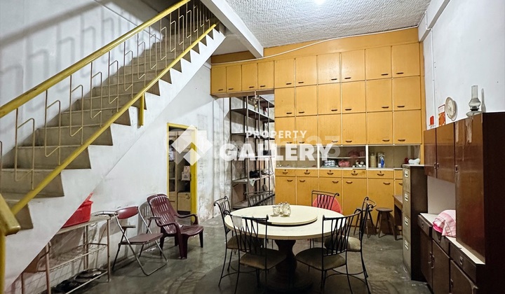 Rumah Jalan Indragiri Asia Thamrin Medan 9