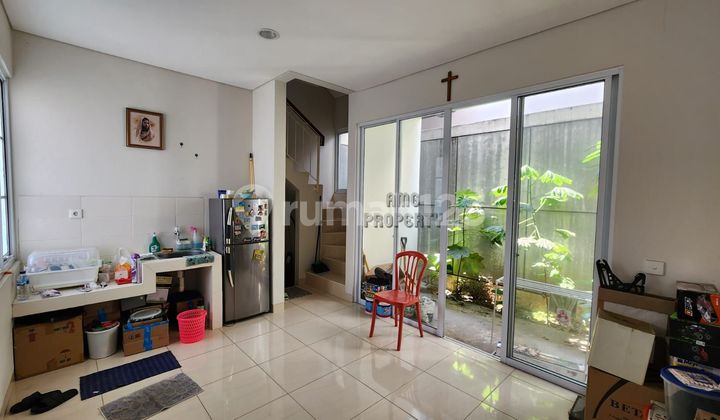 Rumah 2 lantai rapi siap huni di Vanya park BSD city harga bersahabat