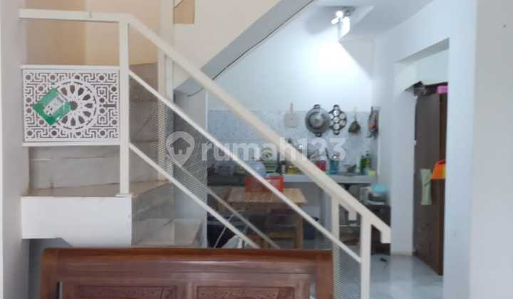 Dijual Harga Murah Rumah 2 Lantai Siap Huni 4 Kamar Tidur Modernland Tangerang