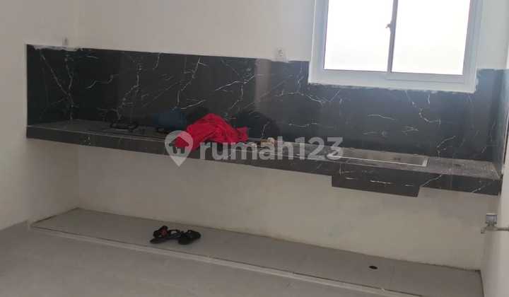 Dijual Rumah Siap Huni Full Renov 2 Lantai Luas 120m2 Di Modernland Tangerang 2