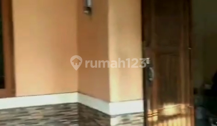 Dijual Cepat Rumah 2 Lantai Luas 96m Lokasi Oke Harga Nego Dijual Cepat Rumah 2 Lantai Luas 96m Lokasi Oke Harga Nego