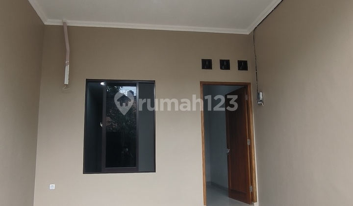 Rumah Baru 2 Lantai Dijual Design Modern Minimalis Siap Huni Ada 2 Unit Harga Nego 2