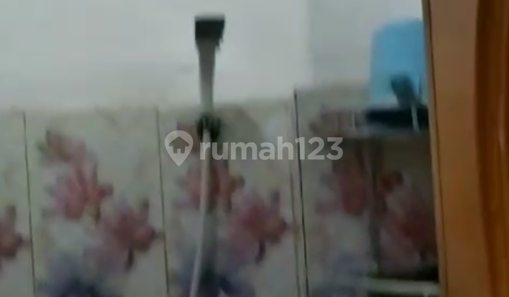 Dijual Cepat Rumah 2 Lantai Luas 96m Lokasi Oke Harga Nego 2