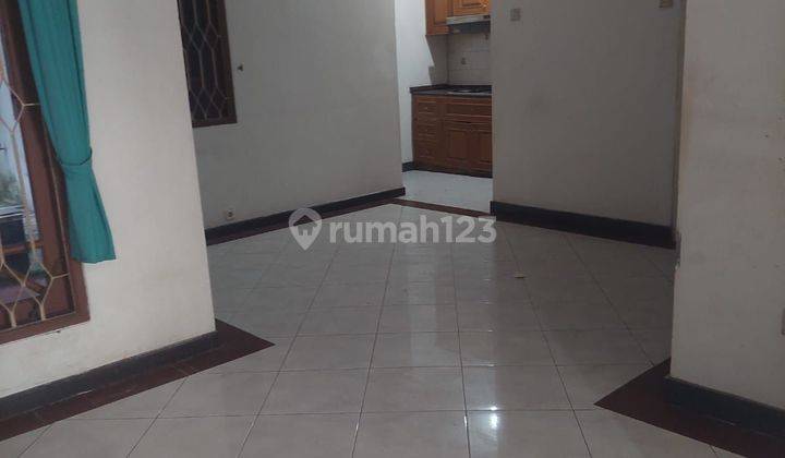 Jual rumah Buaran Regenzi,, lokasi strategis, dekat BKT,  aman tidak banjir, one gate 1