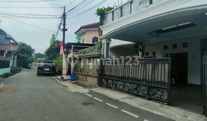 Rumah Deket ke Casablanca, Luas 200M ,Deket Stasiun Klender Strategis Aman Tidak Banjr