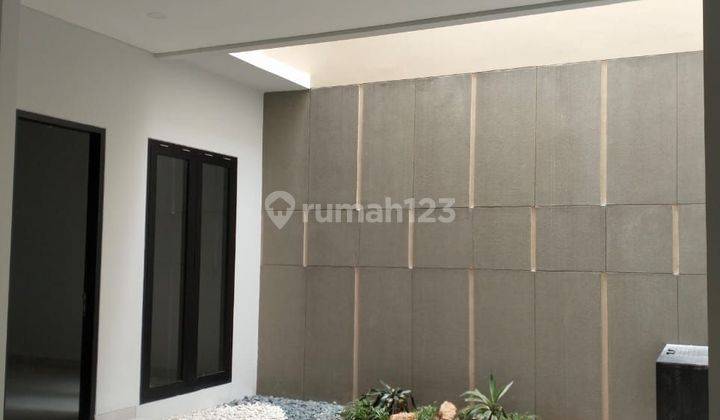 Dijual Brand New  House Cempaka Putih Tengah
,jkt Pusat 2