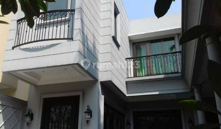 Jual Luxurious House Jatipadang Jakarta Selatan
berada Dalam Town House Nyaman&aman
 1