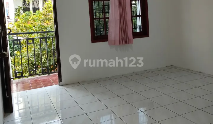 Sewa Rumah 2 Lantai – Akses Mudah Ke Stasiun & Rs, Dekat Bkt 2