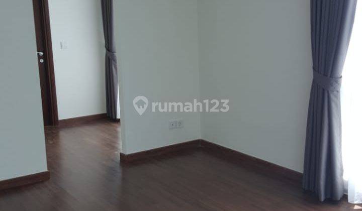 Apartemen The Kensington Royal Suites Summarecon Klp Gdg 4bed Room 2